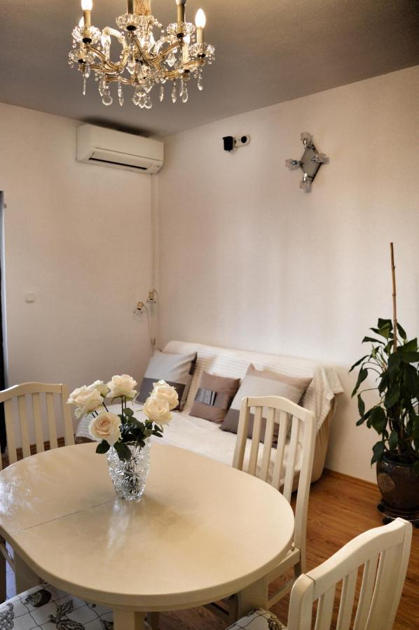 Apartment Nikolic Kastela Exterior photo